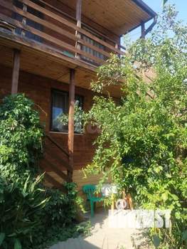 Дом 168м&sup2;, 2-этажный, участок 5 сот.  