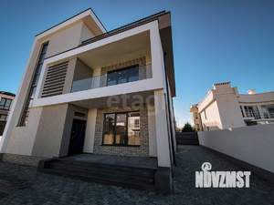 Дом 322м&sup2;, 3-этажный, участок 4 сот.  