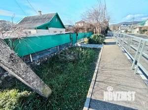 Дом 37м&sup2;, 1-этажный, участок 11 сот.  