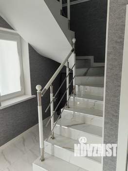 Коттедж 280м², 2-этажный, участок 8 сот.  