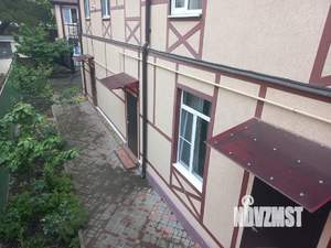 Дом 400м², 2-этажный, участок 6 сот.  