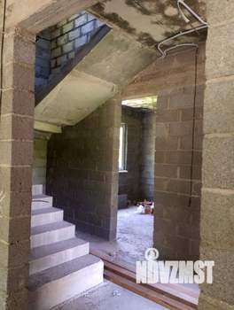 Дом 120м&sup2;, 2-этажный, участок 6 сот.  