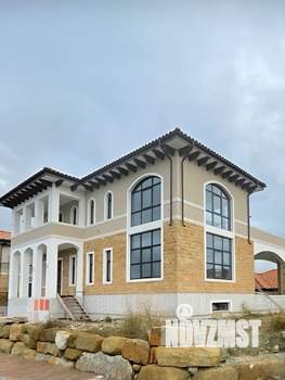 Дом 562м², 3-этажный, участок 6 сот.  