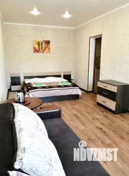 Дом 485м&sup2;, 3-этажный, участок 4 сот.  