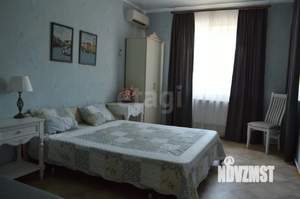 Дом 135м&sup2;, 2-этажный, участок 6 сот.  