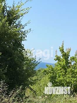 Дом 150м&sup2;, 2-этажный, участок 3 сот.  