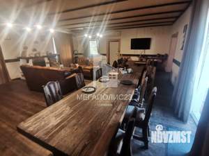 Дом 450м², 2-этажный, участок 9 сот.  