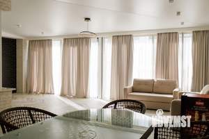 Коттедж 272м&sup2;, 2-этажный, участок 3 сот.  