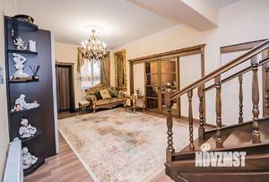Коттедж 500м², 2-этажный, участок 8 сот.  