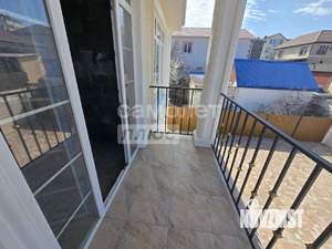 Дом 166м&sup2;, 2-этажный, участок 8 сот.  