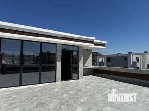 Дом 220м², 3-этажный, участок 4 сот.  