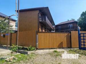 Дом 333м&sup2;, 2-этажный, участок 6 сот.  