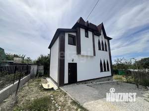 Дом 138м&sup2;, 3-этажный, участок 3 сот.  