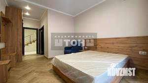 Коттедж 517м², 4-этажный, участок 2 сот.  