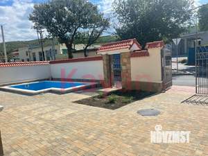 Коттедж 370м&sup2;, 3-этажный, участок 4 сот.  