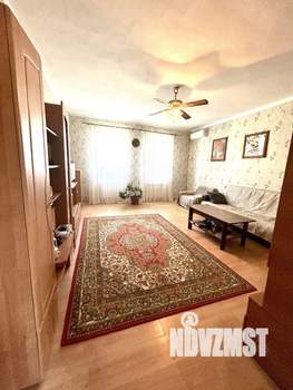 Дом 180м², 2-этажный, участок 4 сот.  