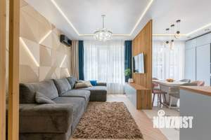 Дом 237м&sup2;, 3-этажный, участок 3 сот.  