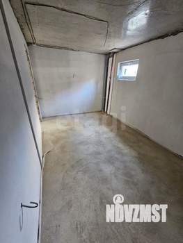 Дом 260м&sup2;, 3-этажный, участок 5 сот.  