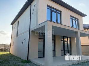 Дом 210м&sup2;, 2-этажный, участок 4 сот.  