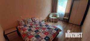 Дом 135м&sup2;, 2-этажный, участок 6 сот.  