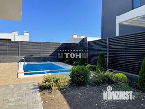 Коттедж 262м&sup2;, 2-этажный, участок 5 сот.  