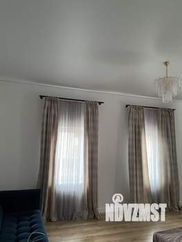 Дом 260м², 2-этажный, участок 6 сот.  