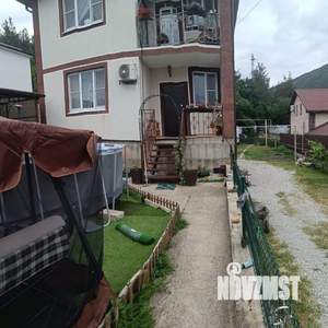 Дом 240м², 2-этажный, участок 12 сот.  