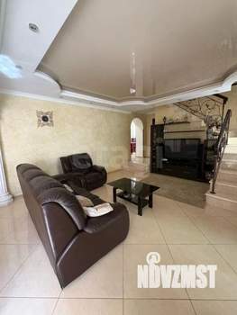 Дом 190м&sup2;, 2-этажный, участок 5 сот.  