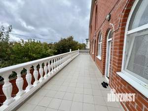 Дом 356м², 2-этажный, участок 14 сот.  