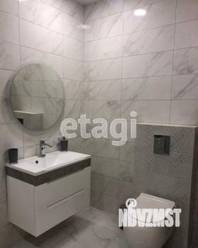 Дом 180м&sup2;, 2-этажный, участок 7 сот.  