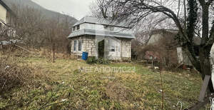 Дом 70м&sup2;, 2-этажный, участок 4 сот.  