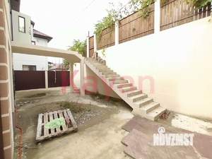 Дом 200м², 2-этажный, участок 3 сот.  