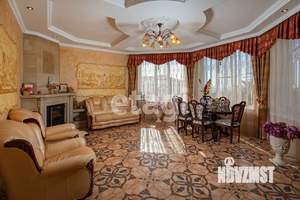 Дом 280м&sup2;, 2-этажный, участок 8 сот.  