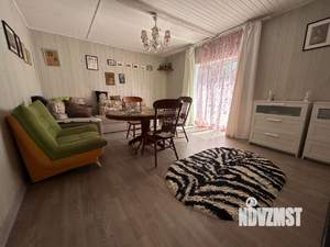 Дом 200м&sup2;, 2-этажный, участок 4 сот.  