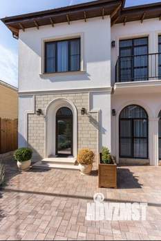 Дом 233м², 2-этажный, участок 4 сот.  