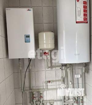 Дом 180м&sup2;, 2-этажный, участок 7 сот.  