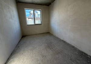 Дом 260м&sup2;, 2-этажный, участок 4 сот.  