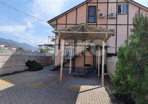 Дом 150м², 2-этажный, участок 3 сот.  