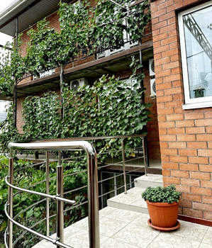 Дом 480м&sup2;, 3-этажный, участок 4 сот.  