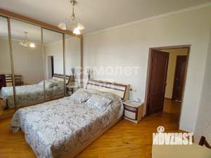 Коттедж 235м², 2-этажный, участок 8 сот.  