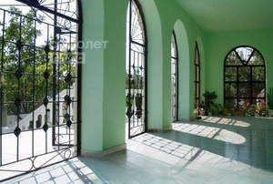 Дом 340м&sup2;, 3-этажный, участок 12 сот.  