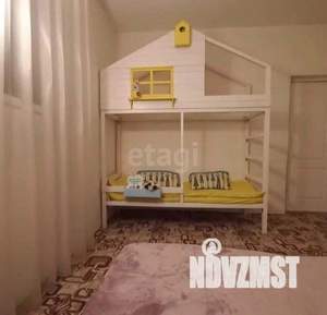 Дом 200м&sup2;, 2-этажный, участок 6 сот.  