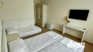 Дом 300м&sup2;, 1-этажный, участок 5 сот.  