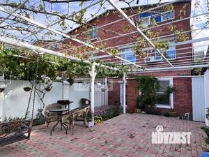 Таунхаус 150м², 3-этажный, участок 2 сот.  