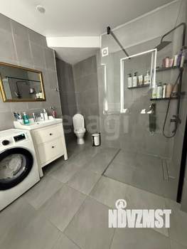 Дом 70м&sup2;, 2-этажный, участок 2 сот.  