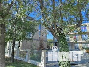 Коттедж 360м&sup2;, 3-этажный, участок 4 сот.  