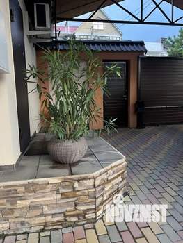 Дом 180м&sup2;, 2-этажный, участок 4 сот.  