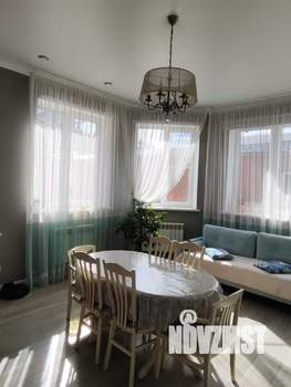 Дом 250м&sup2;, 3-этажный, участок 3 сот.  