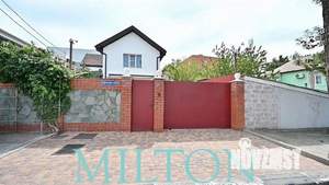 Дом 137м², 2-этажный, участок 1 сот.  