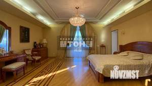 Коттедж 560м&sup2;, 4-этажный, участок 6 сот.  